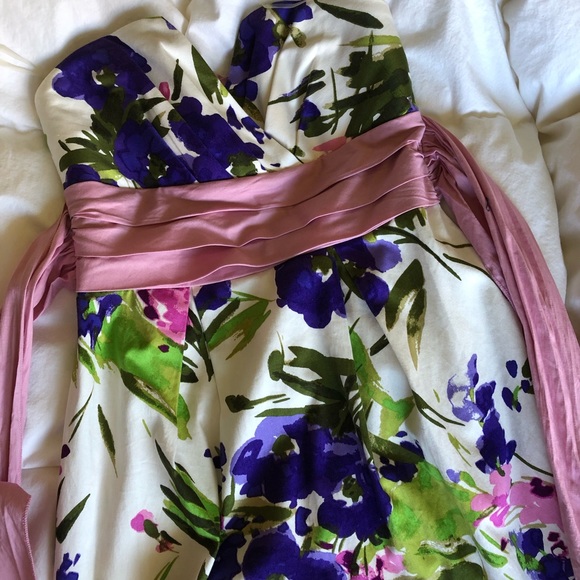 TRIXXI Strapless Floral Dress - Picture 3 of 6